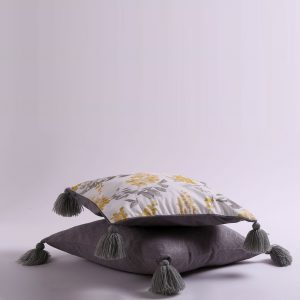 elegant tassels couch cushion