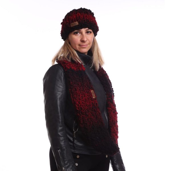 black and red thick scarf