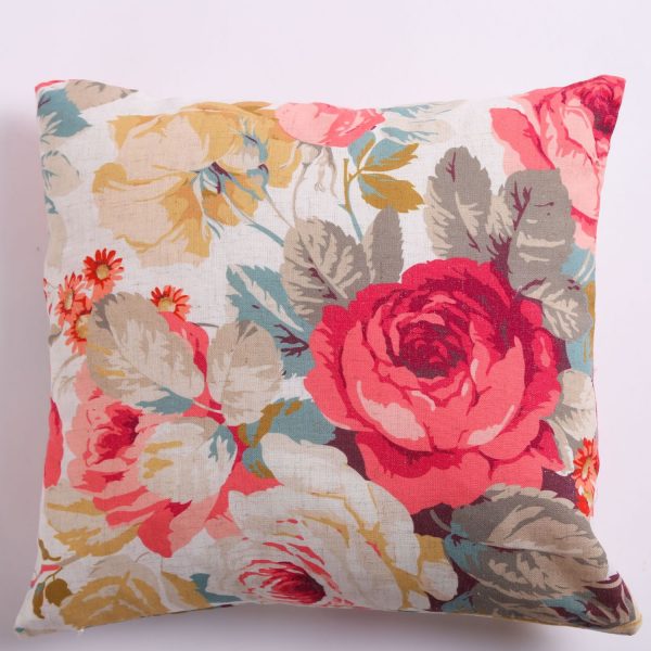 white red roses pillow