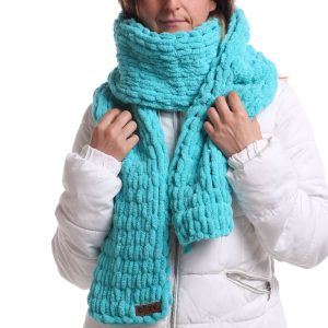 Turquoise yarn scarf